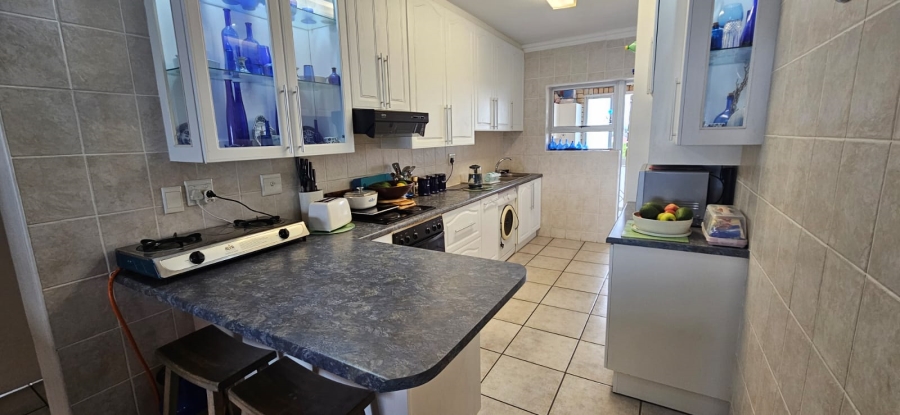 3 Bedroom Property for Sale in Aston Bay Eastern Cape